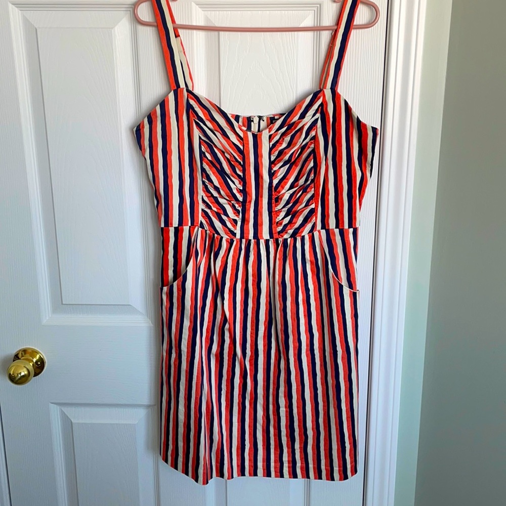 Striped summer dress, size 12, with pockets